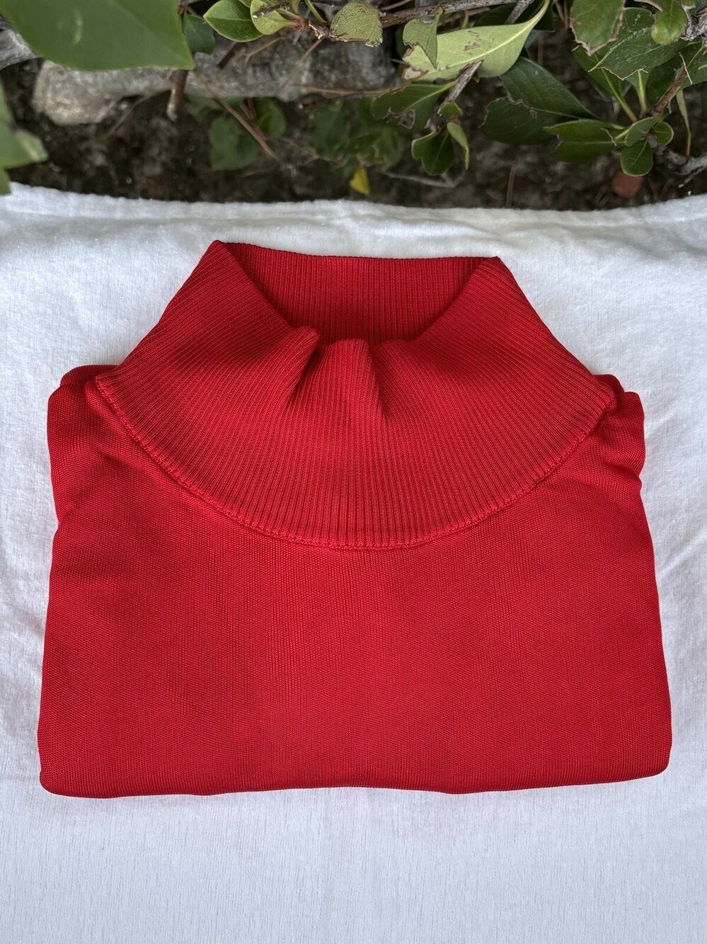 Tom Ford Women’s Silk Turtleneck Pullover Top Sweater Red Size XS